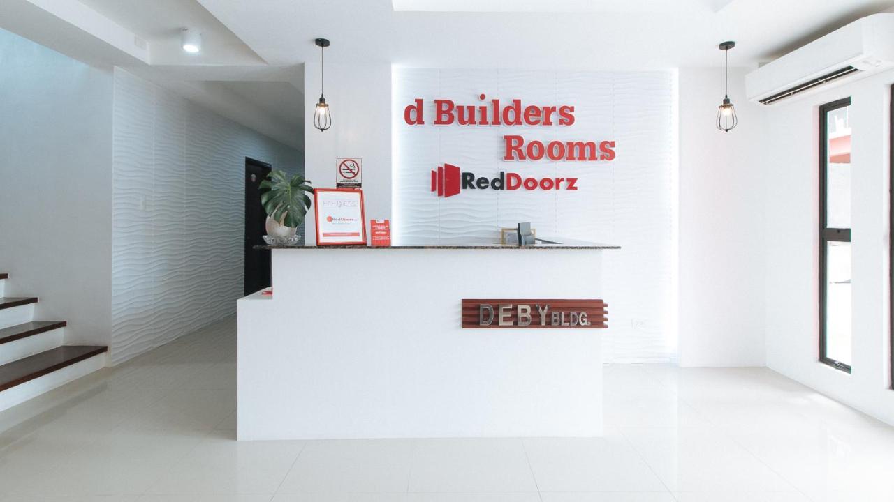 Reddoorz Plus At Dbuilders Poblacion Bgc Taguig Bagian luar foto